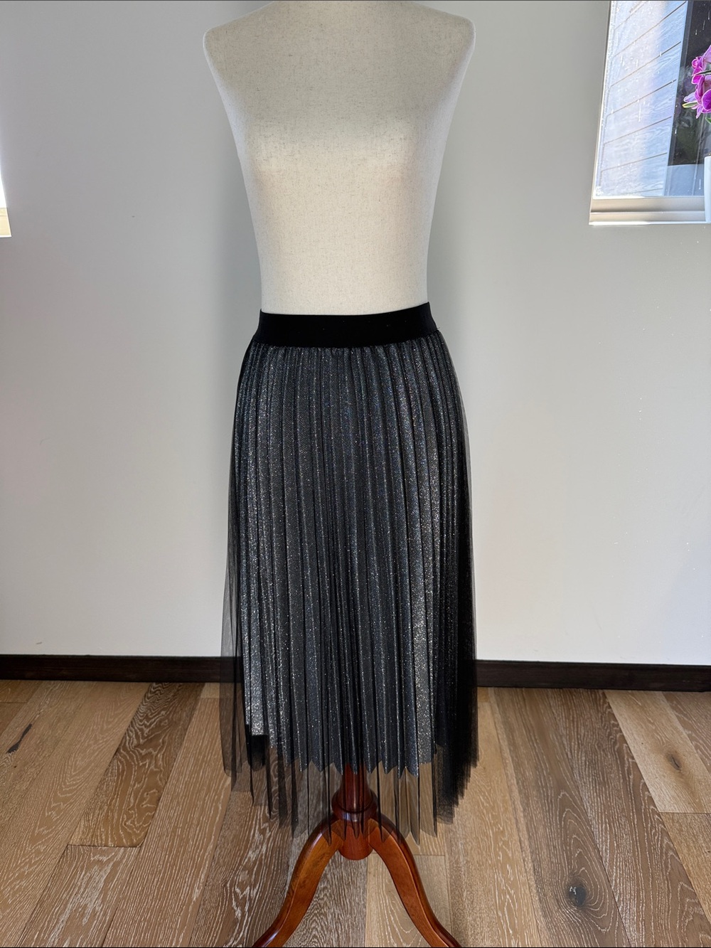 Black Shimmer Pleated Midi Skirt